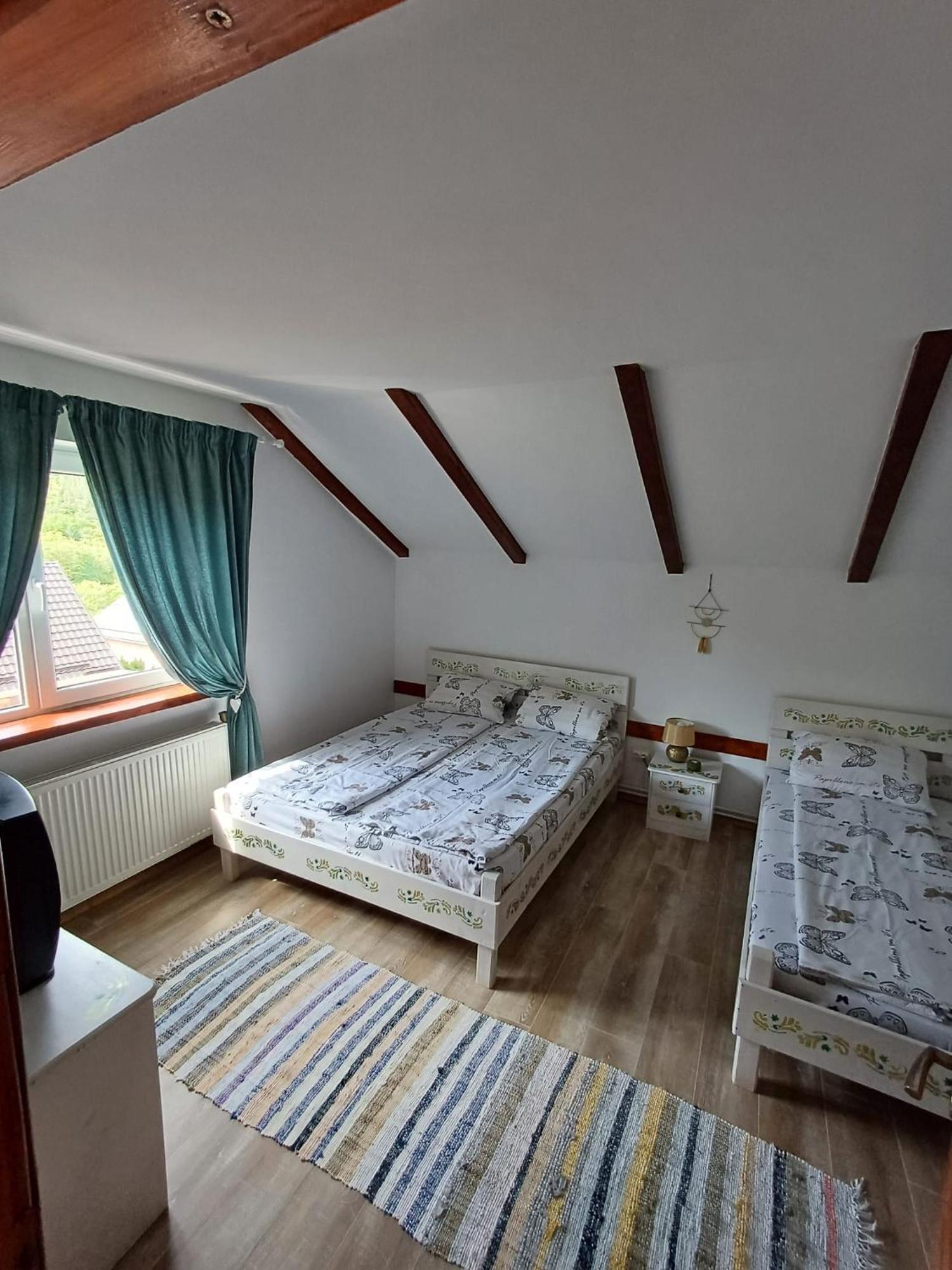 Отель Casa Marandy Sadu Экстерьер фото