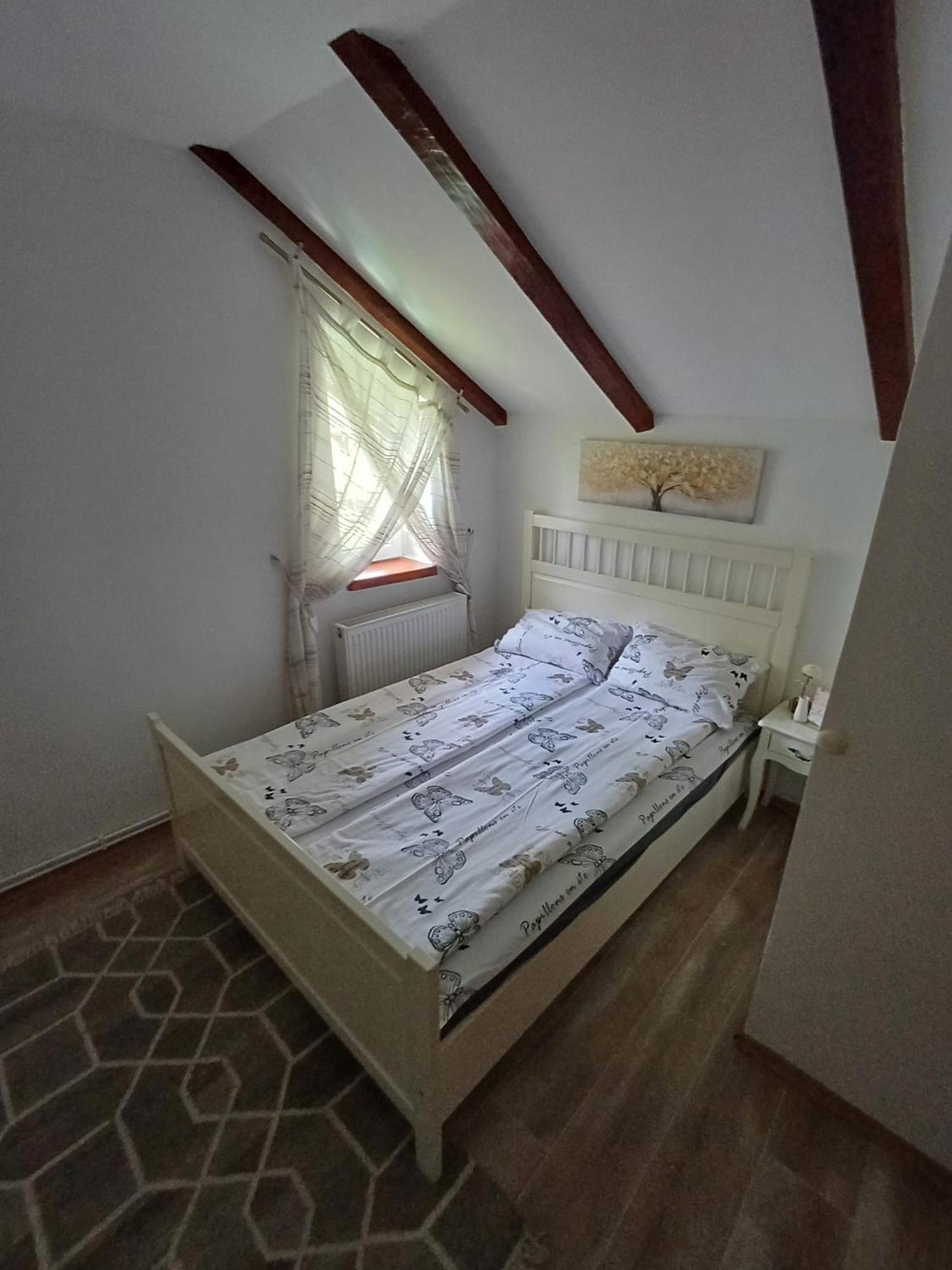 Отель Casa Marandy Sadu Экстерьер фото